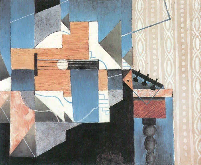 Gitarre auf einem Tisch
