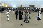 Jean Beraud  - Bilder Gemälde - The Place and Pont de l'Europe